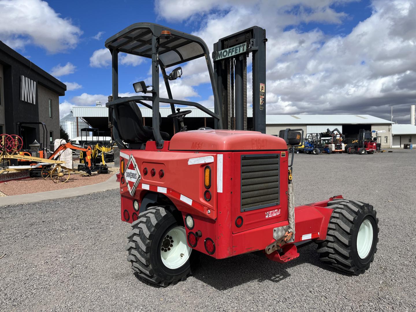 ./imagenes/INVOICE/2019/17403/MONTACARGAS MOFFETT M55 (15).JPG